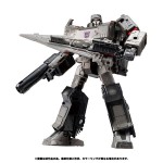 Transformers War of Cybertron WFC 07 Megatron Takara Tomy