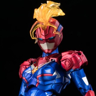 Marvel Comics Fighting Armor Captain Marvel Sentinel