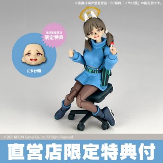 Revoltech Blue Archive Moe with bonus Kaiyodo