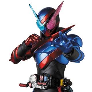Real Action Heroes No 779 RAH GENESIS Kamen Rider Build Rabbit Tank Form PLEX