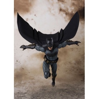 SH S.H. Figuarts Batman (Justice League) Bandai