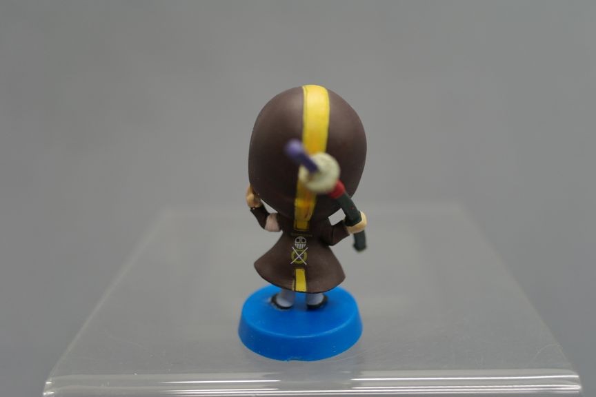 T1EV) one piece Plex Mini Big Head anime Heroes Trafalgar Law - MyKombini