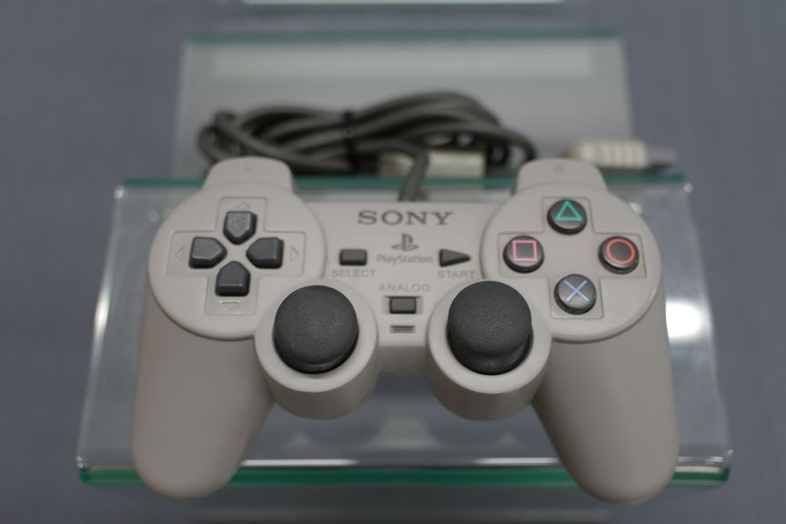 Sony Playstation 1 Dual Shock Japonês Bloqueado Play 1 Scph 7000